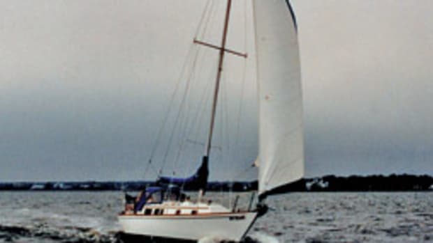 Nyala and Mike O'Shea take on the Great South Bay in 1996.