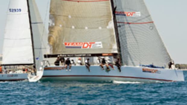 Rosebud/Team DYT sailed from Fort Lauderdale to Charleston in record time.