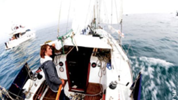 Sunderland sailed into Marina Del Rey to a hero's wlecome.