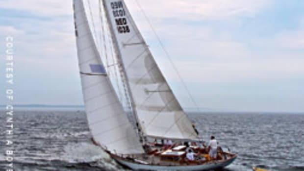 Zwerver leads the fleet in the Castine Classic Race.