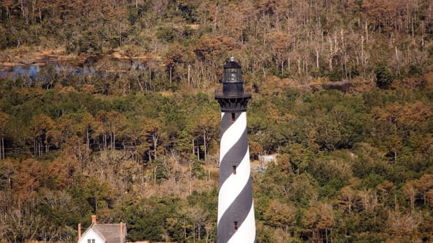 Hatteras-Lighthouse-by-Charles-Boyer