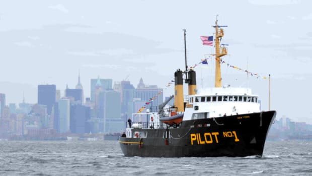 pb-new-york-pilot-boat-800x598