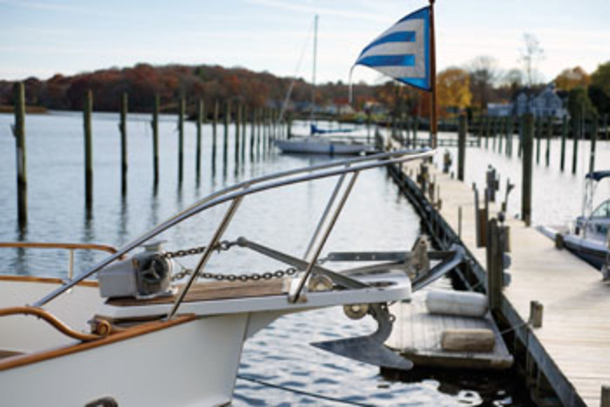 Anchoring is like every other nautical skill — it takes a little practice, a few rules and some common sense — but time off the dock is tremendously rewarding.