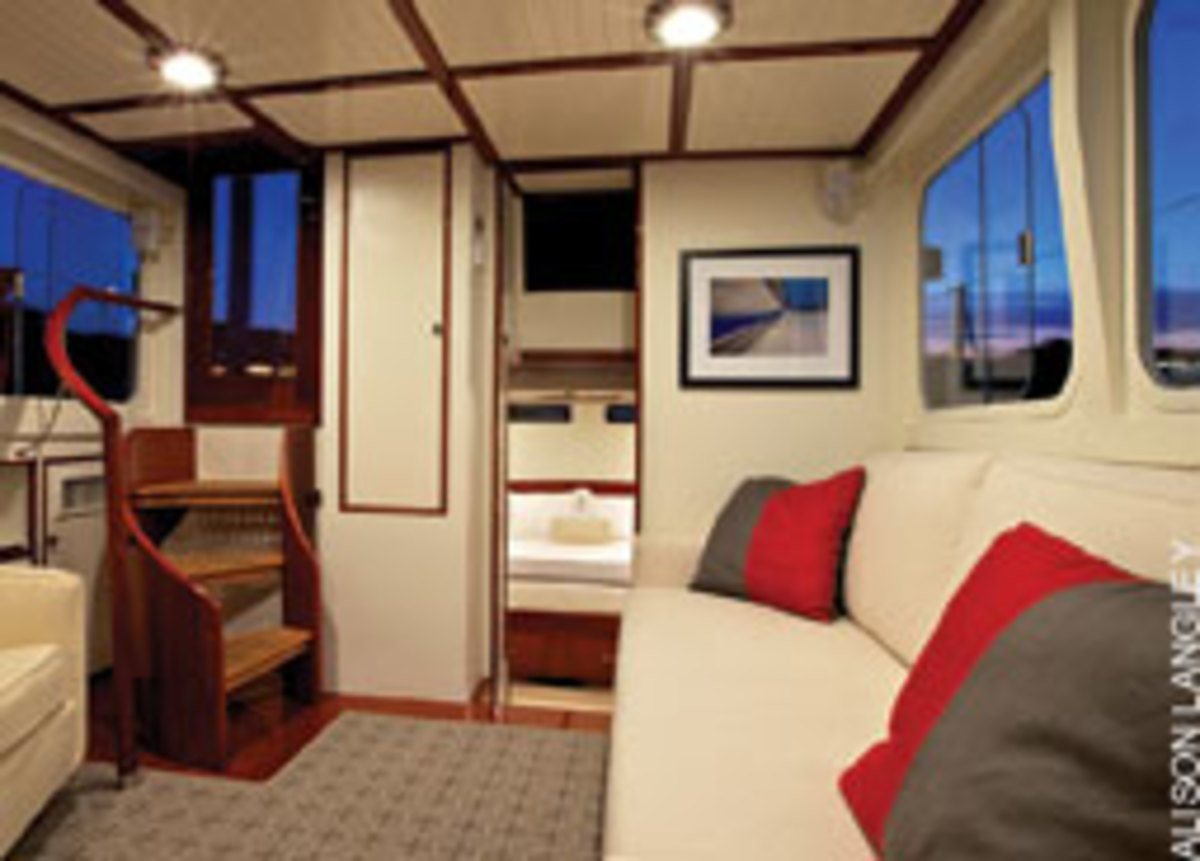 The Huckins 45 retains the elegance of her 57-year-old pedigree.