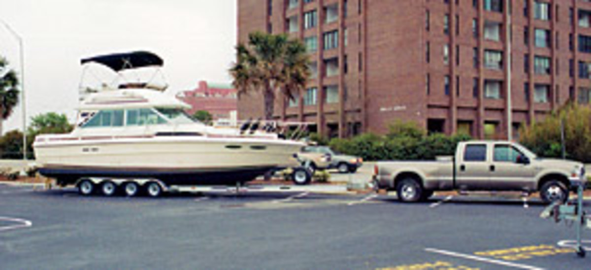 South Carolina boaters Bob Elliott and his wife Jenny extend their cruising grounds by trailering their 34-foot Sea Ray as far south as Florida.