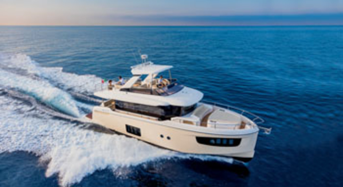 With her bright, open spaces and contemporary design, the 52 Navetta is a good example of the European fleet.