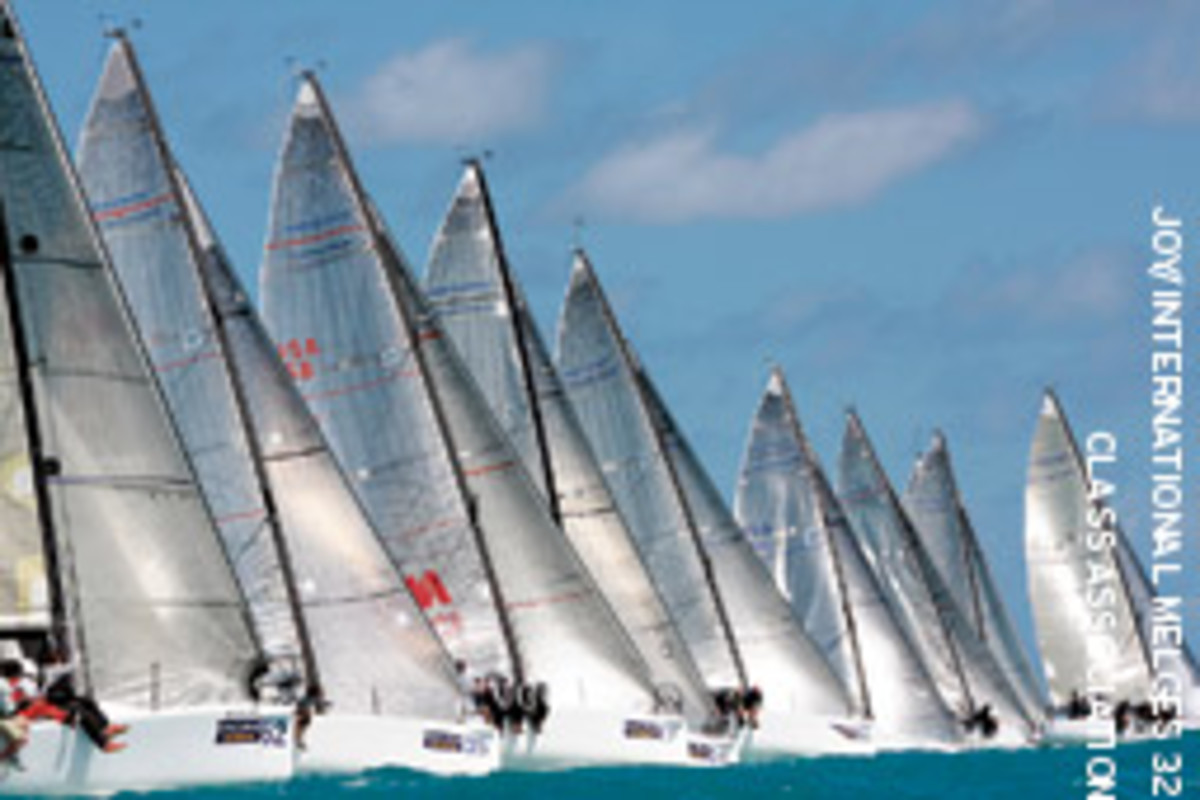 The final start of Melges 32 class at the 2009 Acura Miami Grand Prix