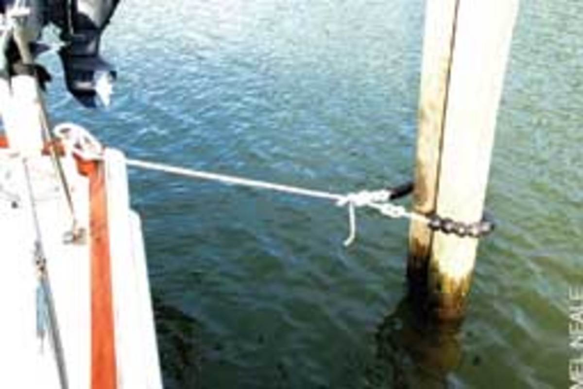 TideMinders save the cost of line, pilings and cleats and can prevent costly damage from storm surges and strong winds.