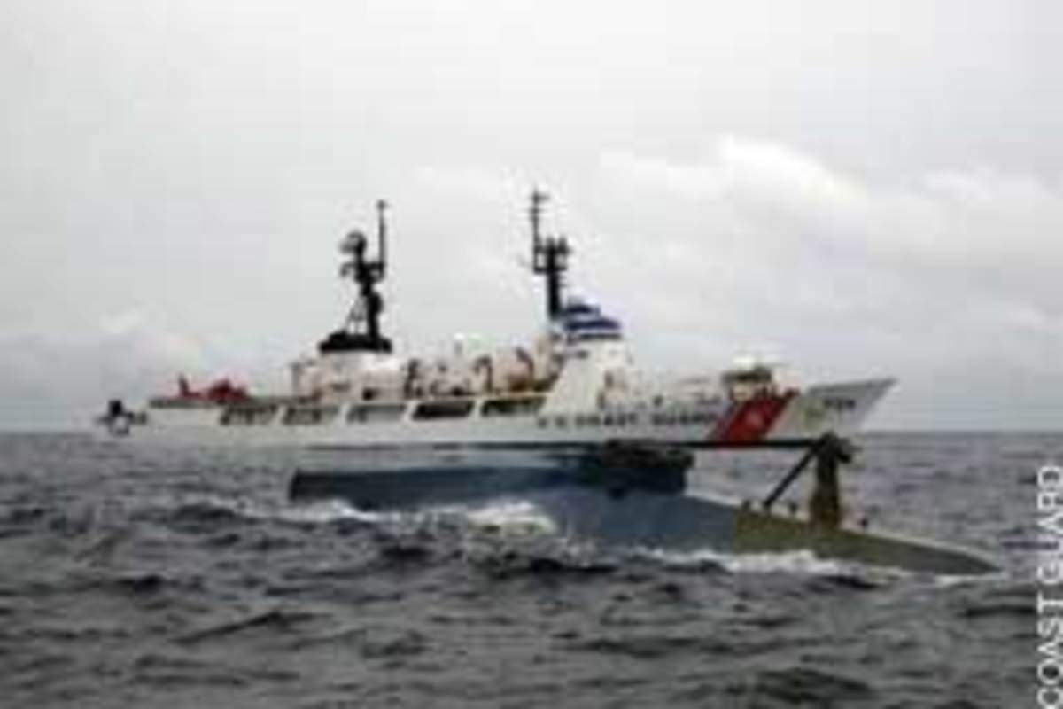 The cutter Midgett caught the smugglers in a semisubmersible off Costa Rica.