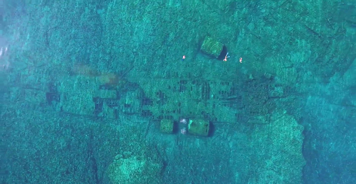 Bermuda Shipwreck 2