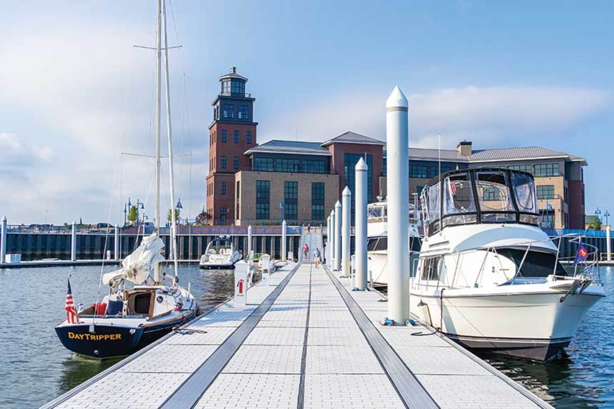  Bridgeport, Connecticut’s waterfront features a new marina with 200 slips for yachts as long as 300 feet.