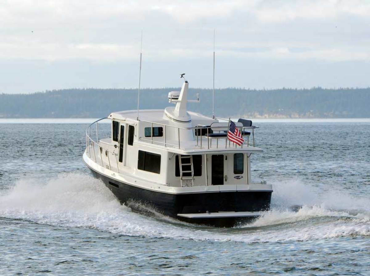 American Tug replaced its 34-footer with this 365. 