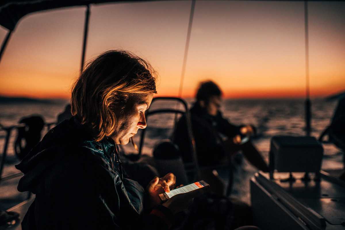 When using boating apps on mobile devices keep in mind that they can overheat in the sun and that most of them don’t interact well with water.