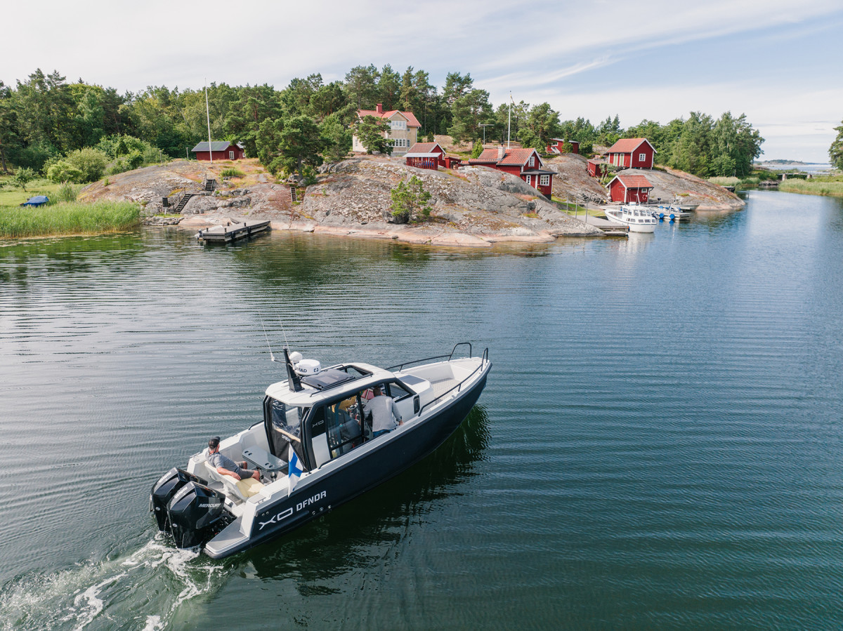 The rocky islands of the Baltic Sea are sometimes reminiscent of the Maine coast, and the DFNDR 9’s low draft is perfect for exploring them.