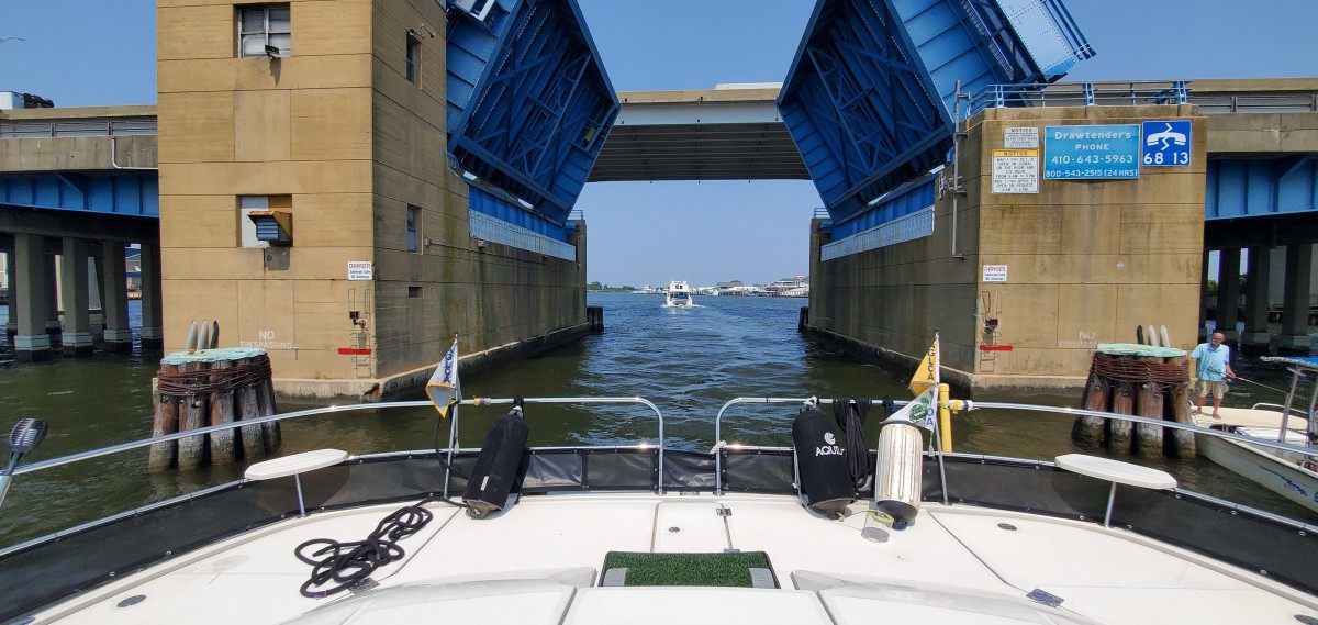 April and Larry have navigated 230 locks and uncountable bridges. They say the Aquila is easier to handle in a lock than the motoryacht they used to own.